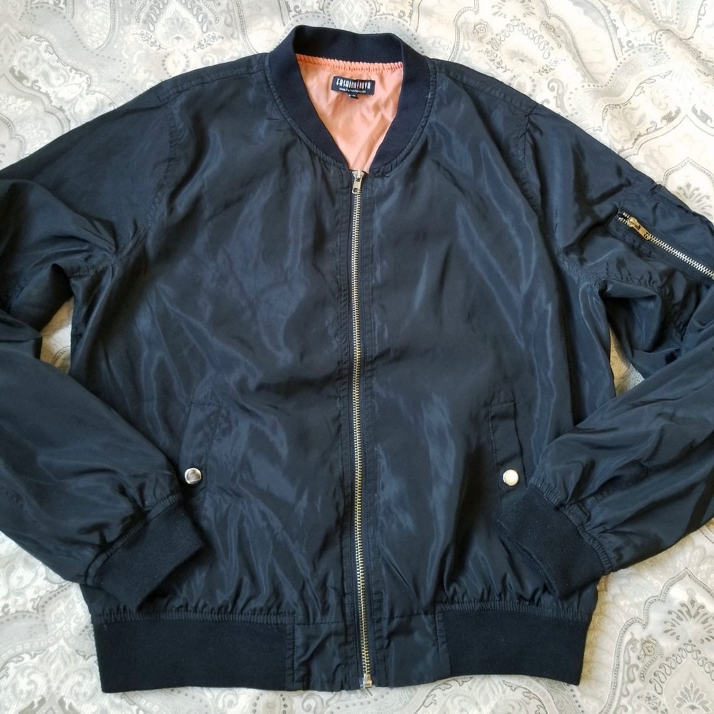 Black fashion Nova bomber jacket